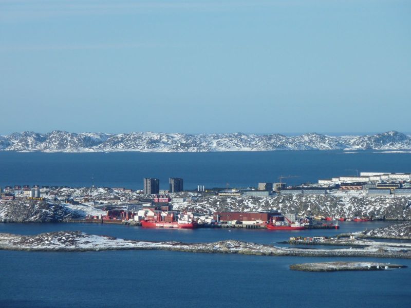 2010-03-10-1053_-_Havn; Ral-skib