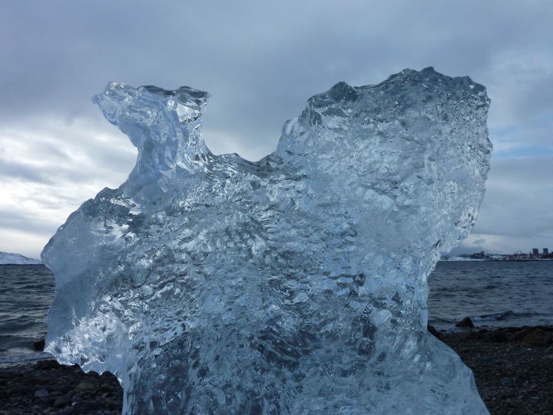 2010-03-11-1139_-_Isfjeld_2