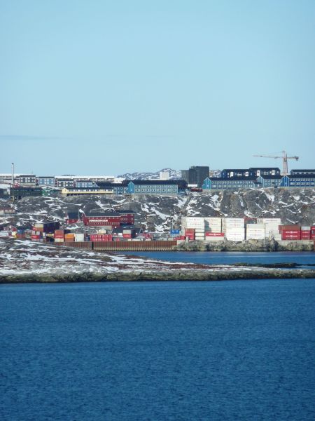 Nuuk havn set fra Qinnqorput