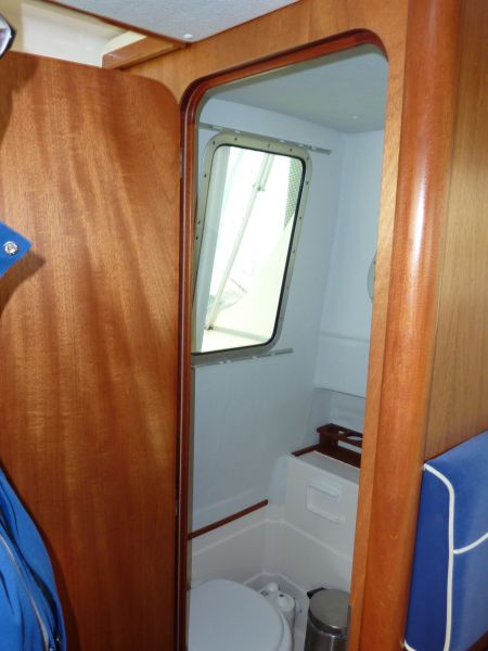 2010-03-13-1338_-_Falcon 26