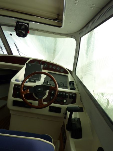 2010-03-13-1338_-_Falcon 26_3