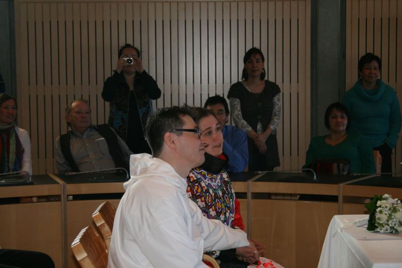 2010-04-14-1015_Bryllup; Djanco; Dorthe Telling; Jakobine Labansen; Johannes Telling; John og Nuka; Karina Klausen;