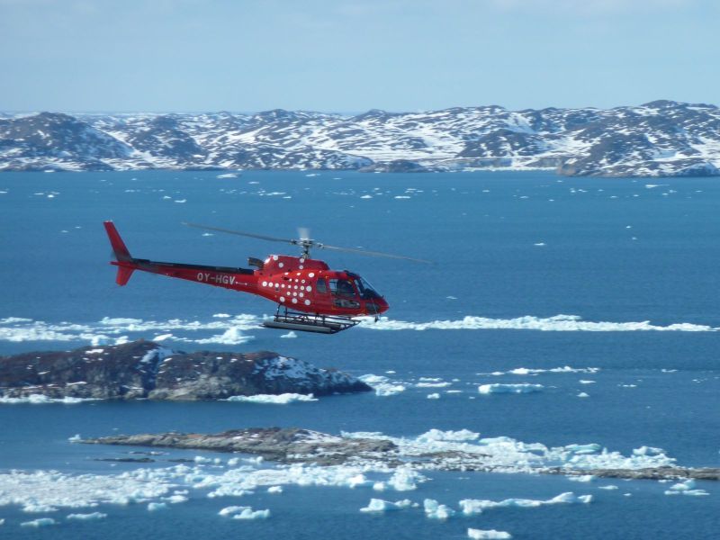 2010-04-08-1434_-_Bell 212
