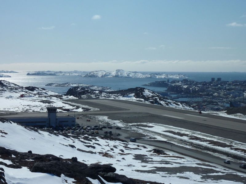 2010-04-08-1434_-_Lufthavn