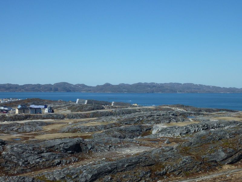 2010-05-17-1351_Gåtur_Havn; Naturinstituttet; Nuuk; Udsigt i Nuuk