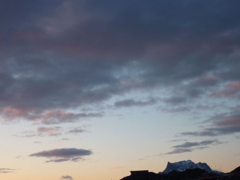 2010-06-13-2349_-_Sermitsiaq; Solnedgang_2