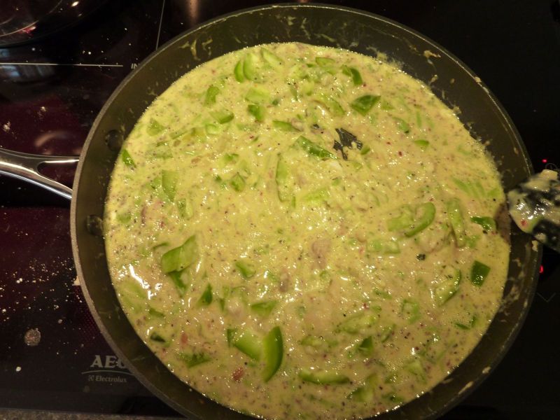 2010-07-17-2041_-_Mad; Omelet