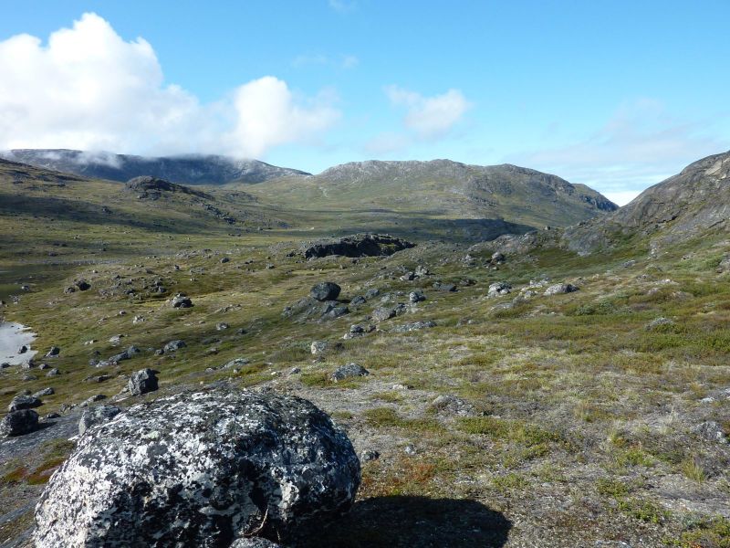 2010-08-05-1056_Søen i Kangiusaq_-_3