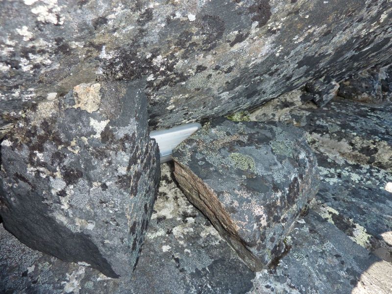 2010-09-18-1104_-_Geocache_2
