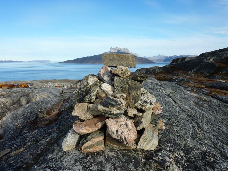 2010-10-12-1330_-_Sermitsiaq; Varde
