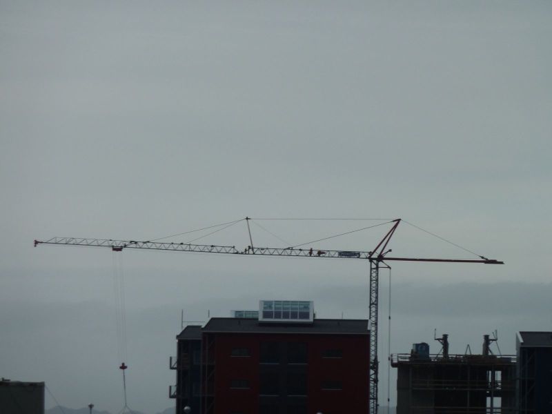 2010-10-26-1342_-_Byggekran; Byggeri