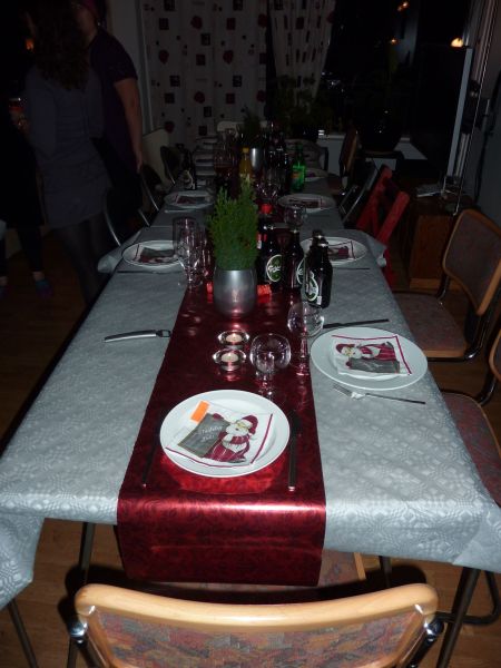 2010-12-18-1701_-_Julefrokost