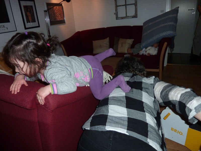 2010-12-03-2016_-_Mette Labansen; Qupanuk Eugenius Labansen