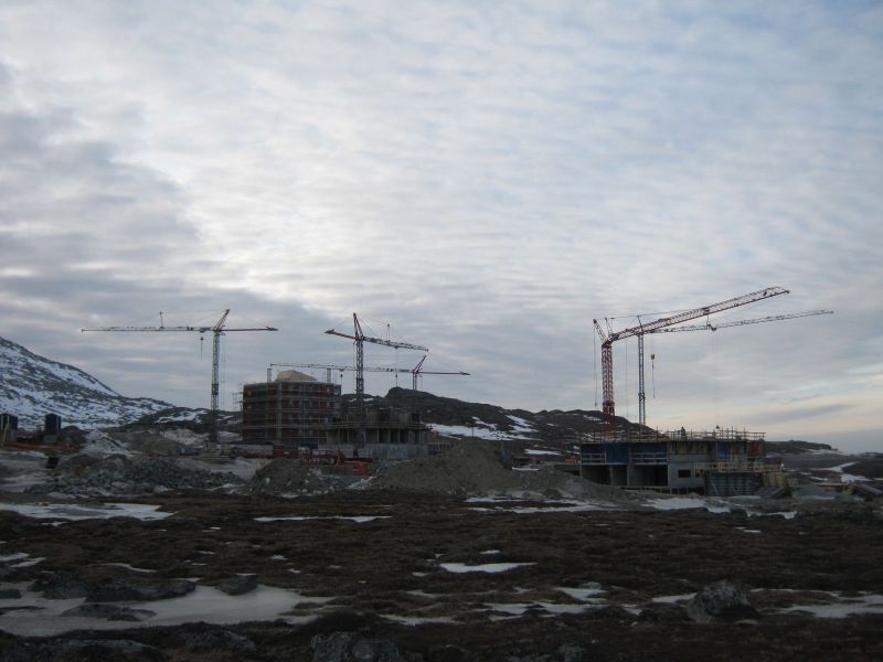 2010-02-12-1125_Fra gåture i Nuuk_Pupik 4-102; Udsigt fra altan