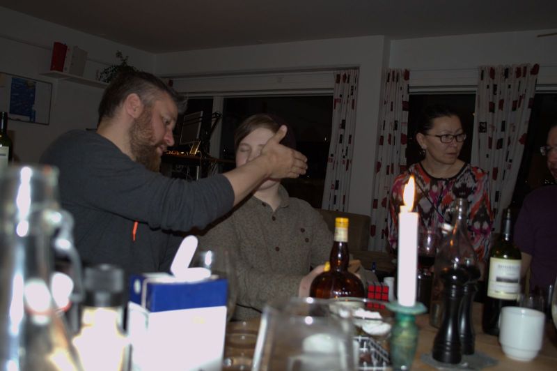 2014-04-05-2230_-_Gode_1_Nuka-Klausen-Telling_Rumle-Labansen_Svend-Svaerd