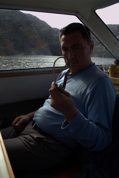 2014-08-31-1100_Fangstkrogen_slibes_til_Tom_Pedersen