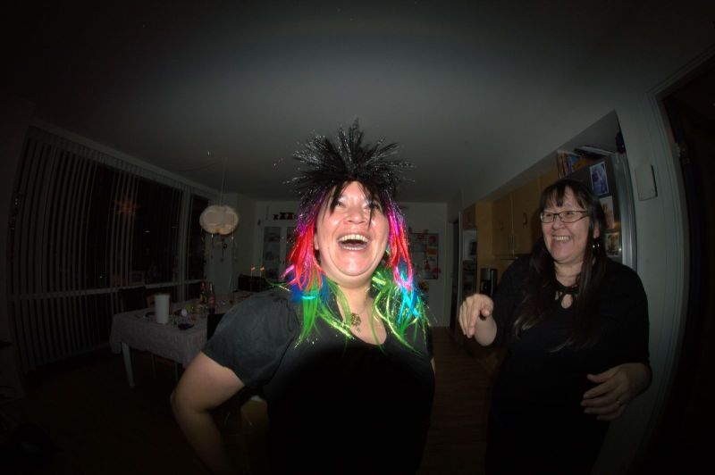 2015-01-01-0030_-_Anna-Hessler_Mina-H