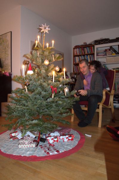 2014-12-24-2011_-_-