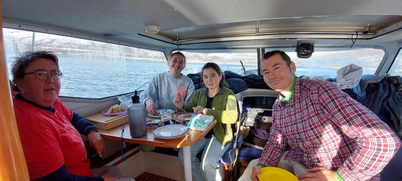 2022-10-14-1239_Gode_1-People_Anna-Hessler-Labansen-People_Jesper-Labansen-People_Qupanuk-Eugenius-Labansen-Peo