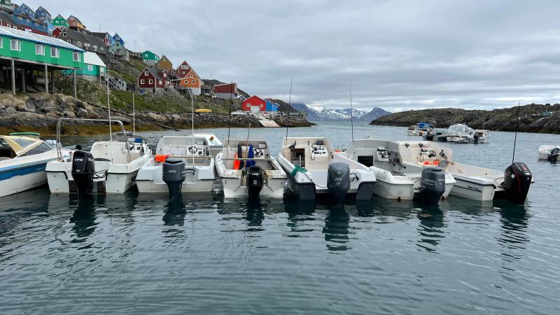 Der tankes og leget turist i Kangaamiut