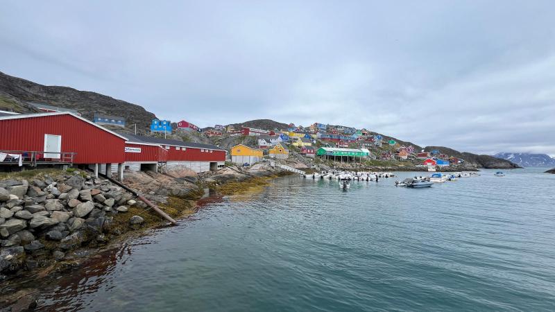 Der tankes og leget turist i Kangaamiut