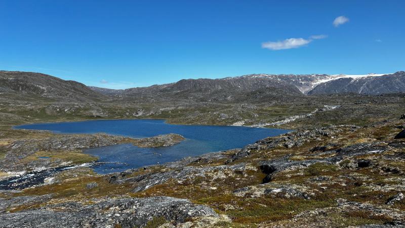 Inde i fjord før Napasoq