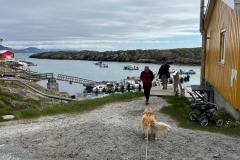 Der tankes og leget turist i Kangaamiut