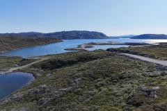 Droneoverblik ved nedlagt olivinmine i Fiskefjorden