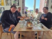 Hyggelig middag med lækker krabbe og rejer inkl. rejebisque