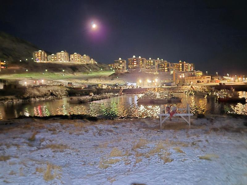 2025-10-31_21_48_MaaneQinnqorput-bugtenGode_3Baadebro_Maane-Qinnqorput-bugten-Gode_3-Baadebro__2