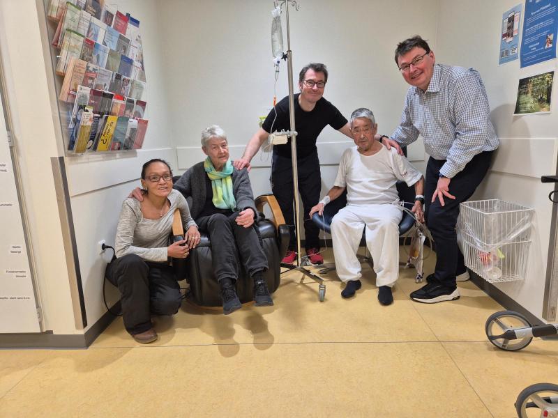 Kristiane var på besøg og vi gik en tur sammen på gangen