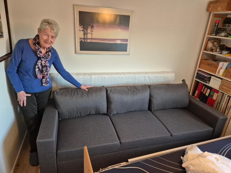 Mor fik en ny sovesofa