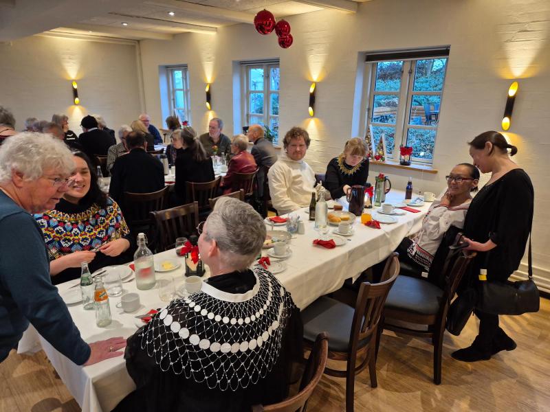 Der var mindst 79 med til mindekomsammen i Signemindes Kro