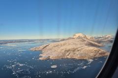Nuuk fjorden fra Danmarksflyveren - vinter og sol. Meget is fra Isfjorden