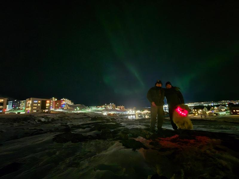 2025-12-12_22_27_Peter-IsbosethsenNordlysEmilySoeren-LabansenGode_3_Peter-Isbosethsen-Nordlys-Emily-Soeren-Labansen-Gode_3__