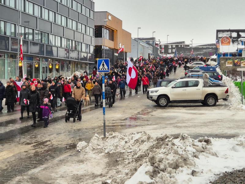 Demonstration mod Trumps planer i Nuuk