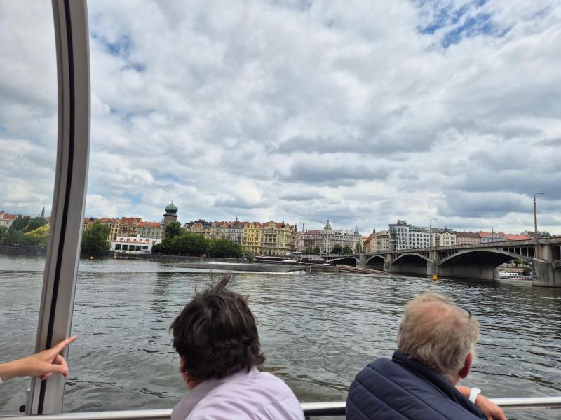 Bådtur med frokost i Prag