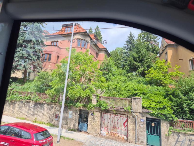 Turbus "Rød linje" i Prag