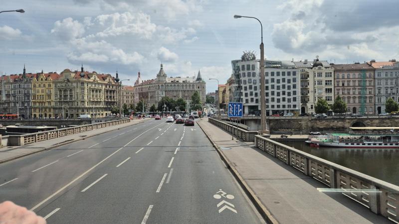 Turbus "Rød linje" i Prag