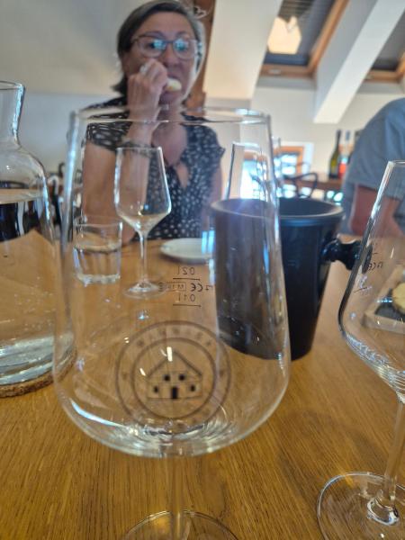 Vinsmagning på  Winnica Tunau