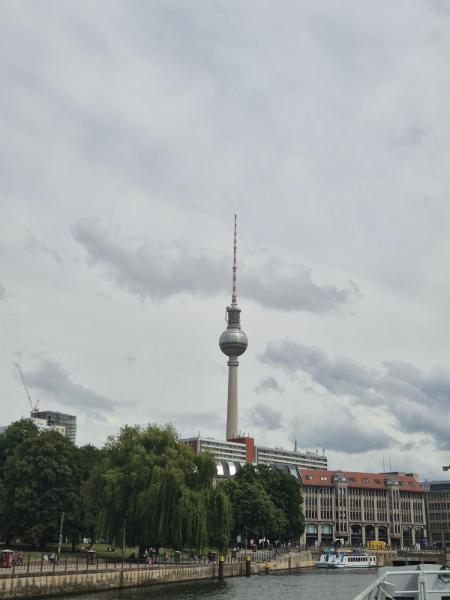 Turisttur med båd i Berlin