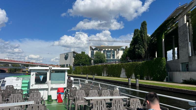 Turisttur med båd i Berlin