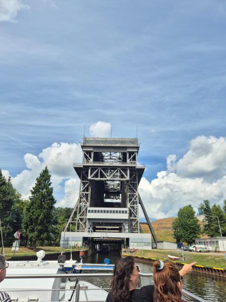 Skibselevatoren i Niederfinow