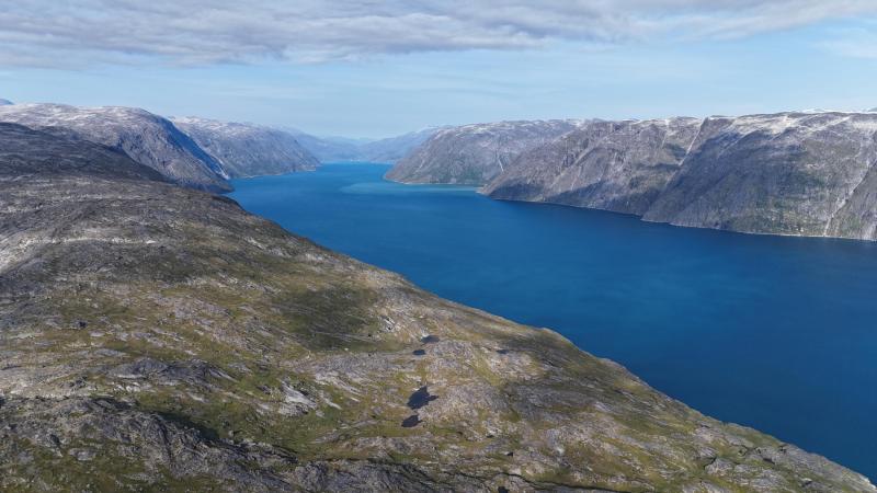 Buksefjorden fra 500 m højde ude fra nordlige side af fjorden
