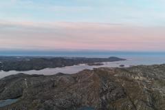 500 meter oppe i Amitsorssuaq ved Buksefjordens munding