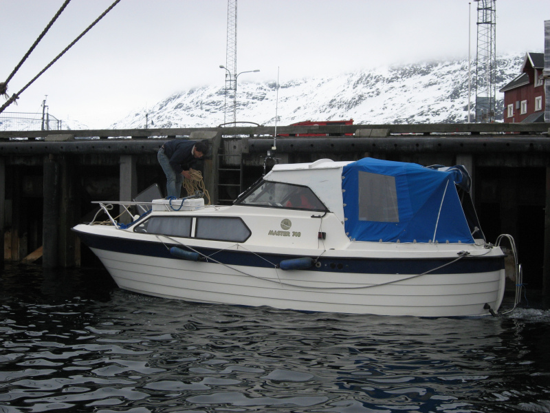 2007-05-31_maren_palle_baad_i_vandet_012