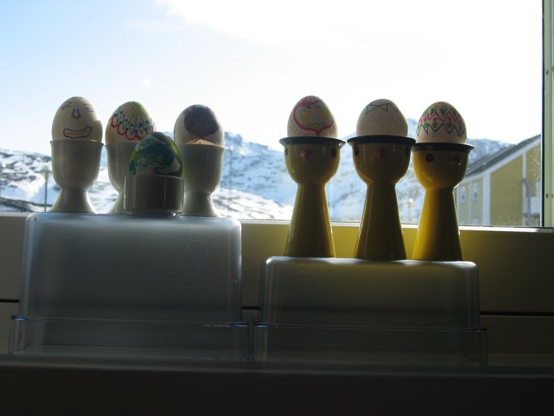 2008-03-23_mette3_ivalo_rumle_soeren_paaske_hygge_001