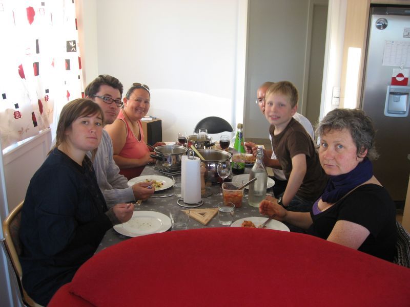 2008-08-03_middag_mette_jesper_maritha_rumle_palle_maren