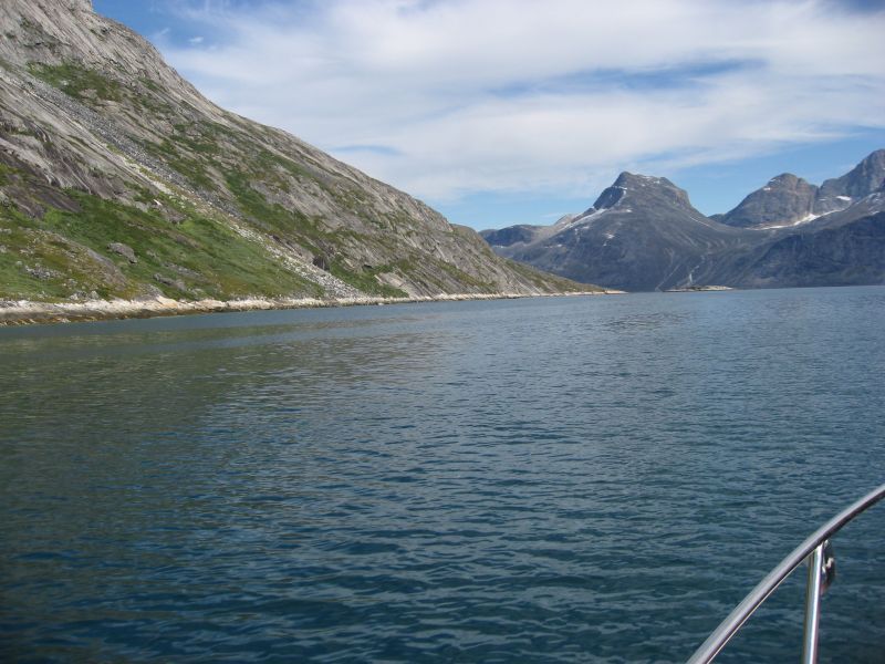 2008-07-19_qorqut_mette_ivalo_karin_soeren_roedfisk_18_