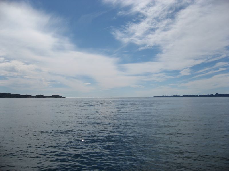 2008-07-19_qorqut_mette_ivalo_karin_soeren_roedfisk_1_